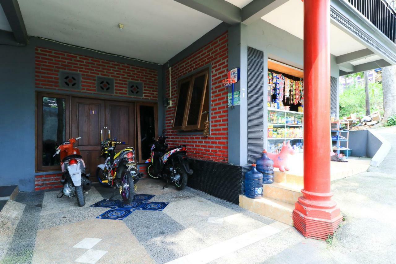 Penginapan Villa Surya Alam Prigen Eksteriør bilde